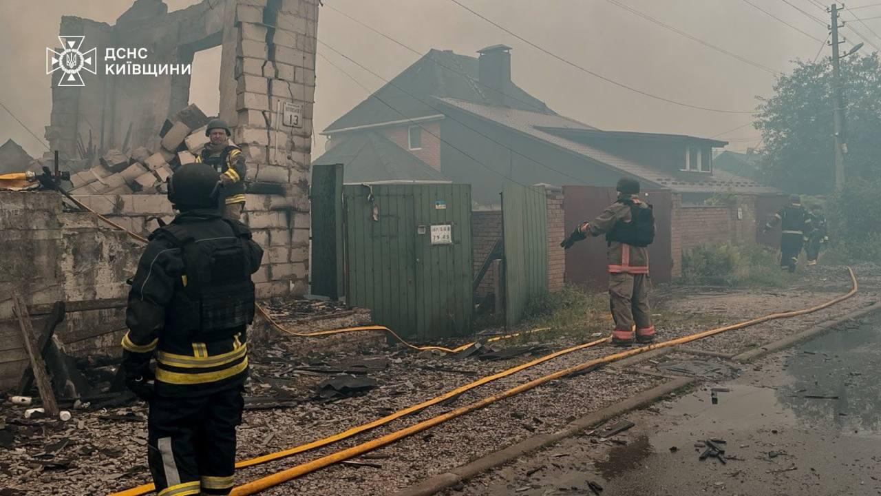 Death toll rises to 14 after Russian attack on Kyiv and region